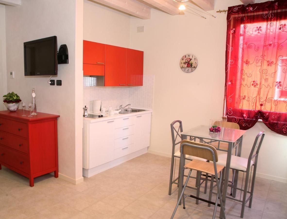 Residence Ca Di Capri Bussolengo Room photo